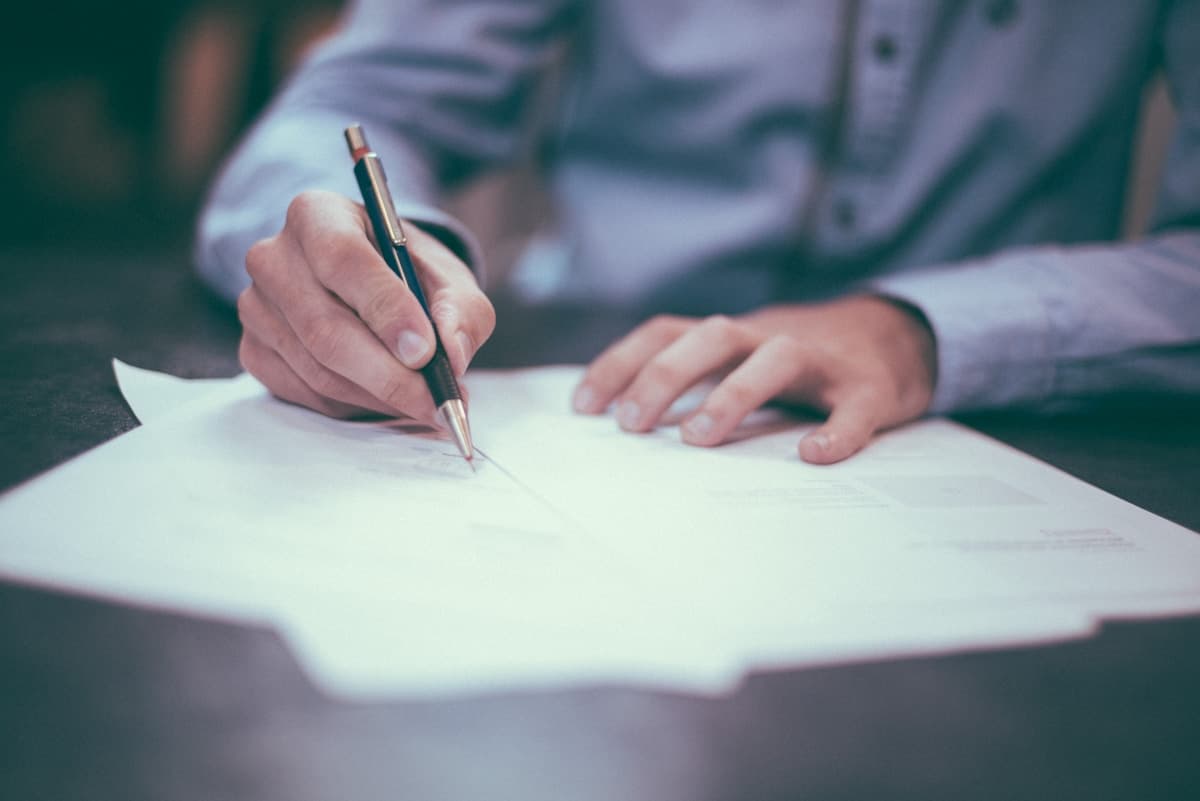 Legal & Contracts professionals using InferonIQ AI intelligence platform